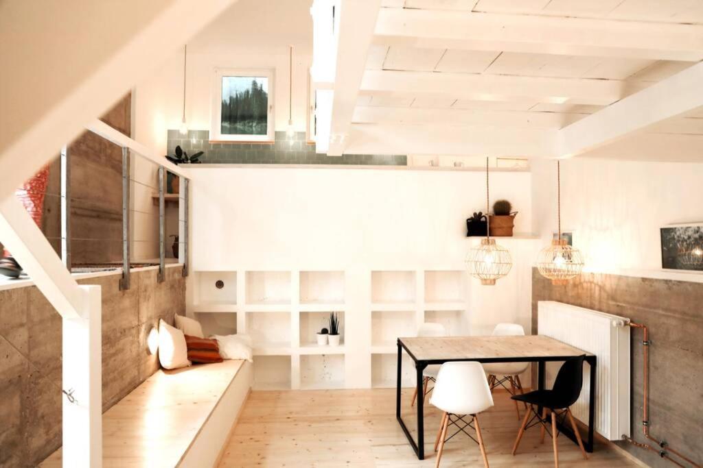 Pool-Loft: Wandern, Erholen & Sauna Siebengebirge Erpel 외부 사진